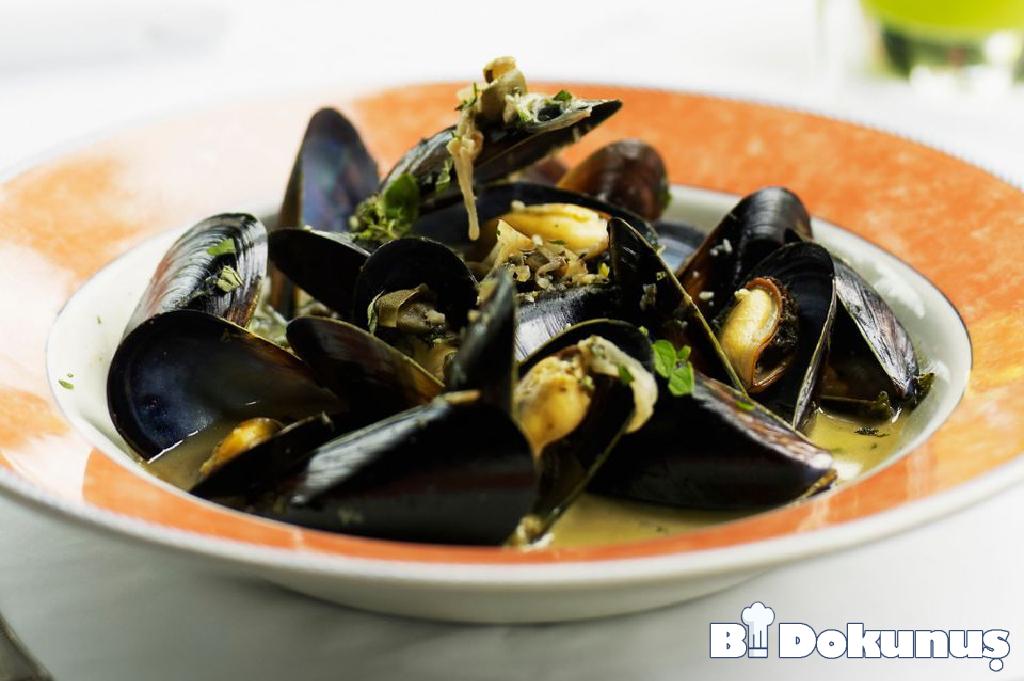 şarap soslu midye tarifi