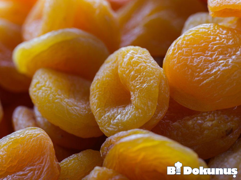 Air Fryer'da Ballı Üzüm Tatlısı: Hafif Gece Atıştırmalığı tarifi için hazırlanmış görsel