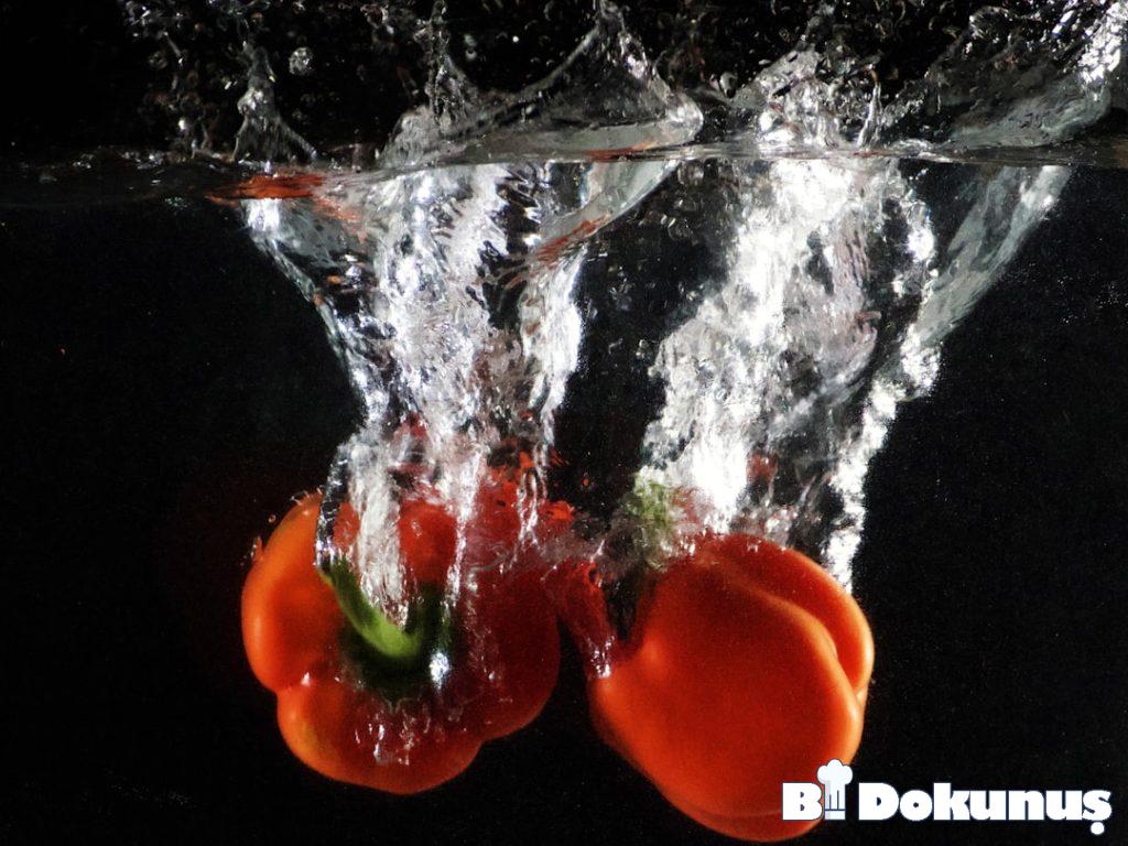 Air Fryer'da Domatesli Yumurta Kapama tarifi için hazırlanmış görsel