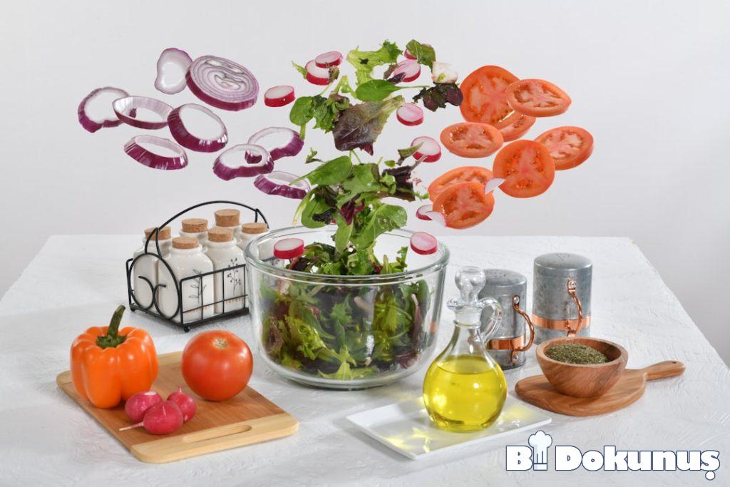 Salata tarifi için hazırlanmış görsel