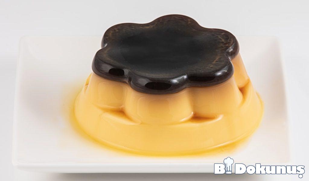 Serinletici Meyveli Muhallebili Rulo Pasta tarifi için hazırlanmış görsel