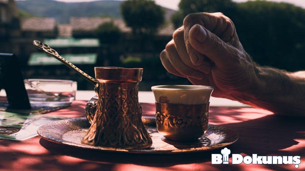 Taze Mısırlı Yaz Kahvaltı Kasesi tarifi için hazırlanmış görsel