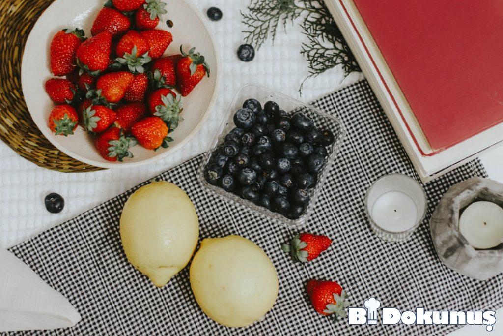 Yaz Kabağı ve Yoğurtlu Soğuk Meze tarifi için hazırlanmış görsel