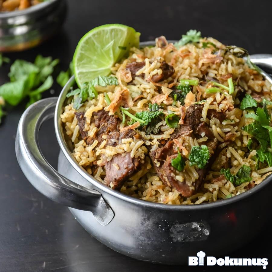 Yoğurtlu Köfte Izgara ve Taze İncir Salatası tarifi için hazırlanmış görsel